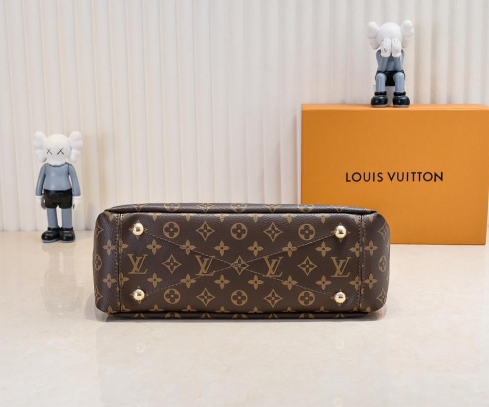 Stylish Shoulder Bag – Special Edition
