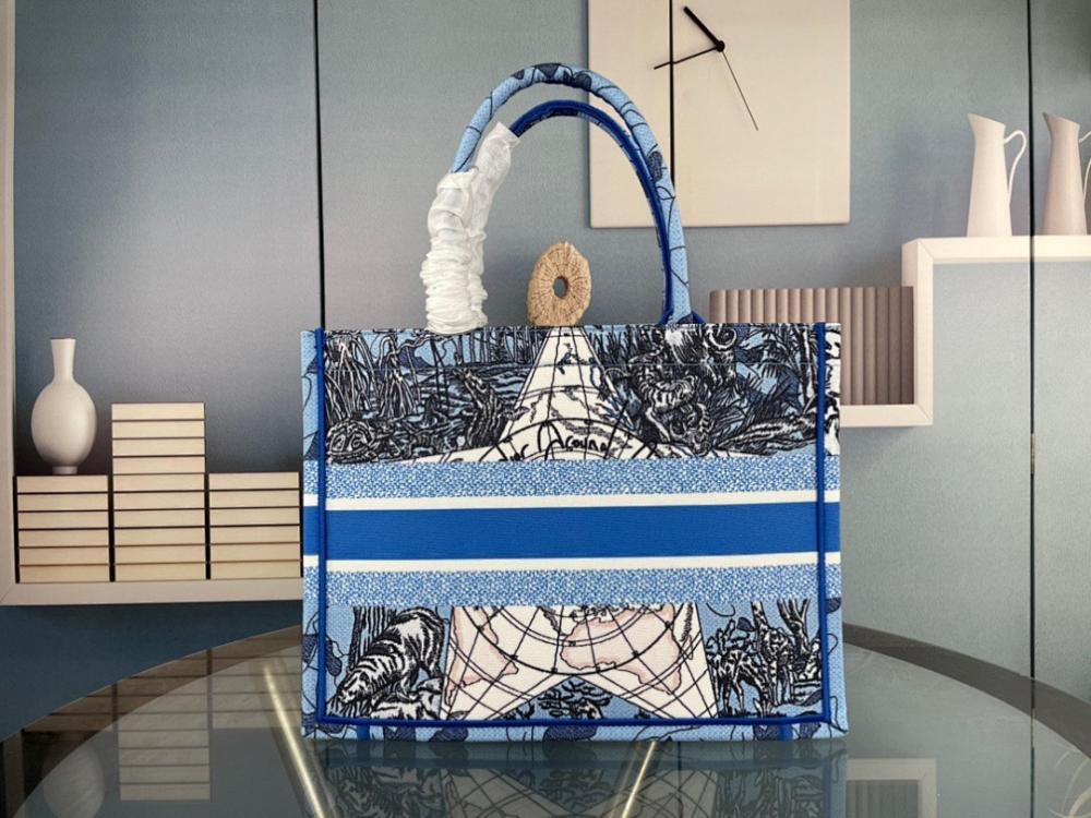 Classic Modern Top Handle Bag