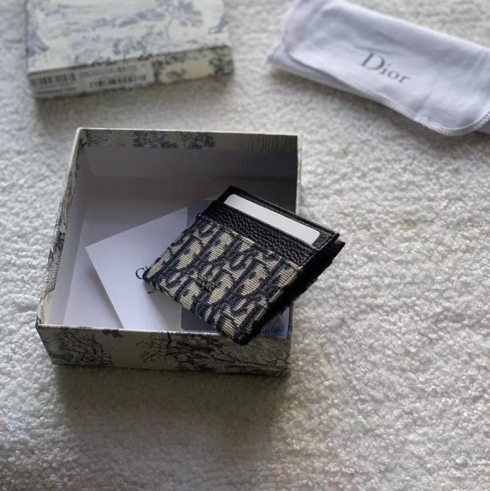 Elegant Wallet