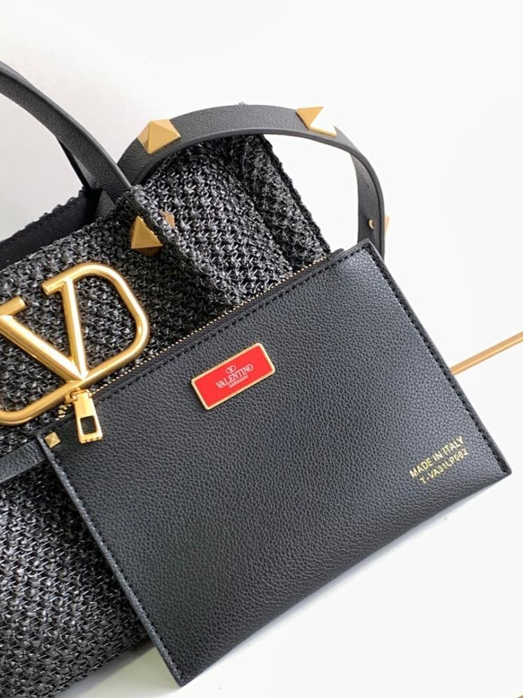 Luxury Stylish Brown Woven Raffia Shoulder Bag