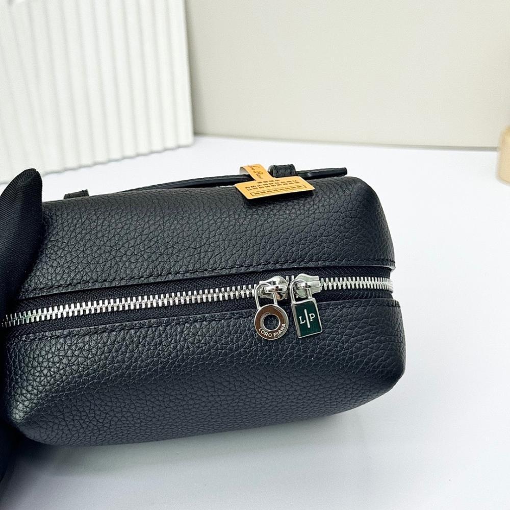 Modern Premium Quilted Calfskin Shoulder Bag