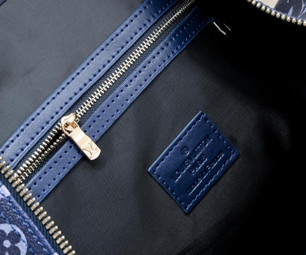 Stylish Refined Leather Shoulder Bag