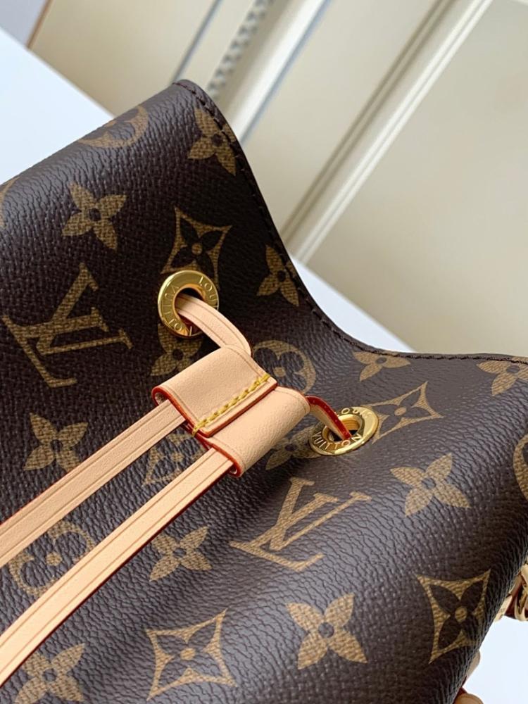 Classic Premium Monogram Leather Bucket Bag