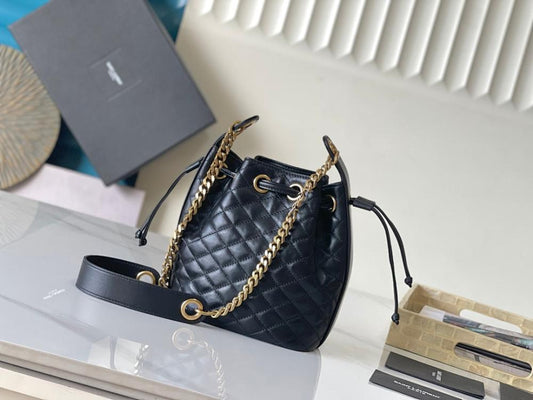 Modern Refined Leather Bucket Bag