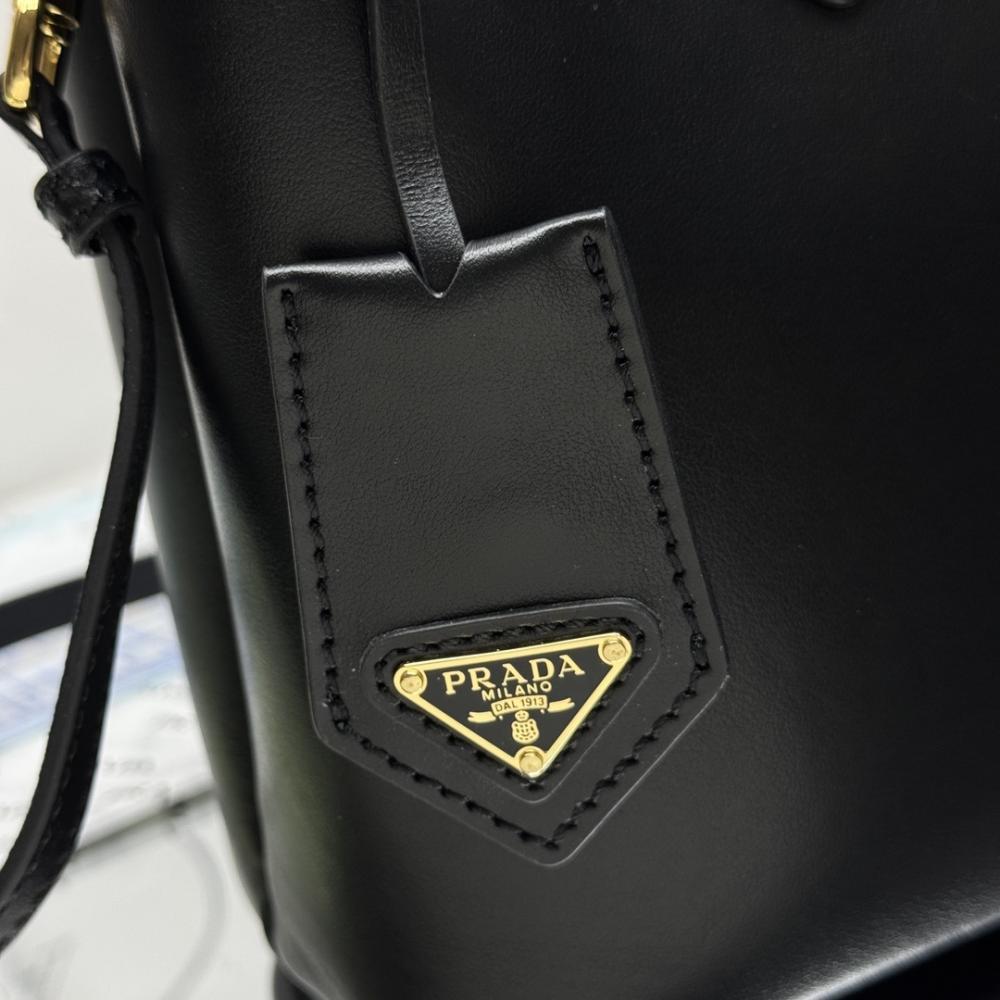 Bucket Bag