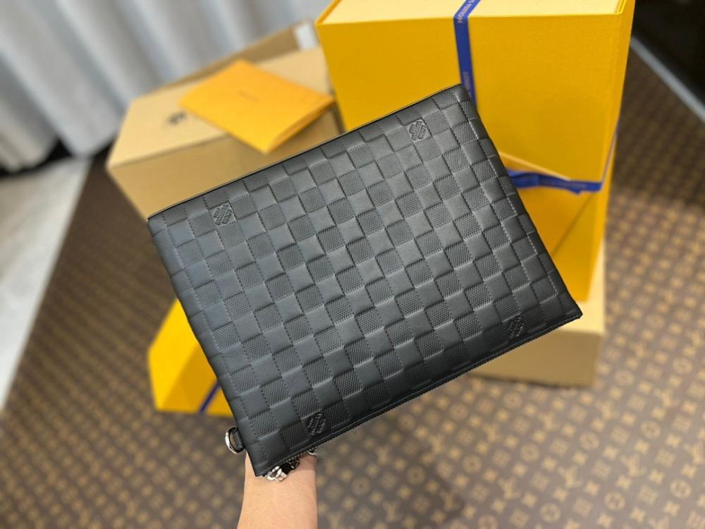 Luxury Quilted Leather Shoulder Bag – Special Edition