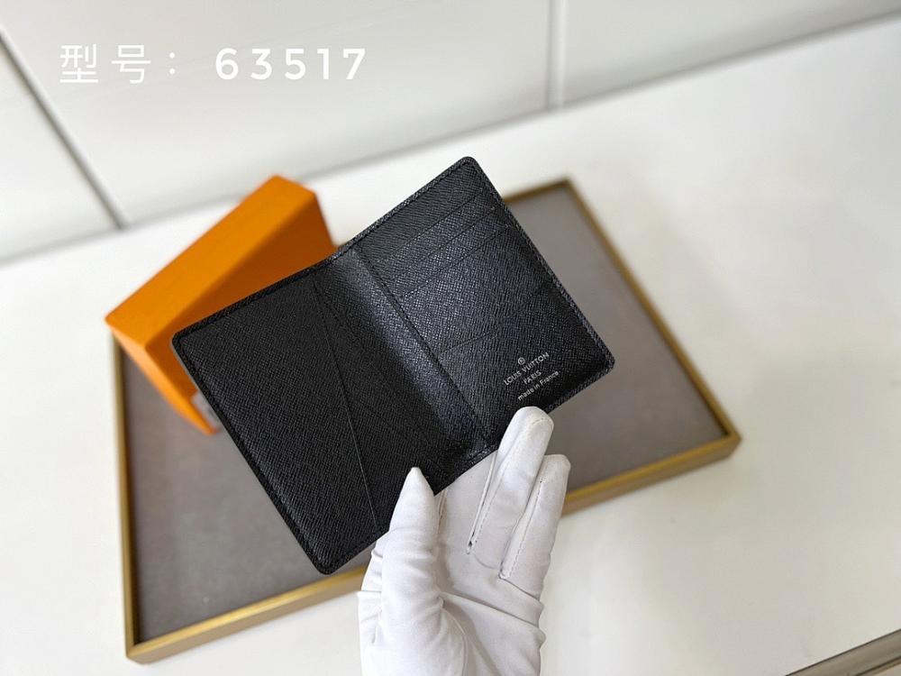 Stylish Refined Leather Wallet