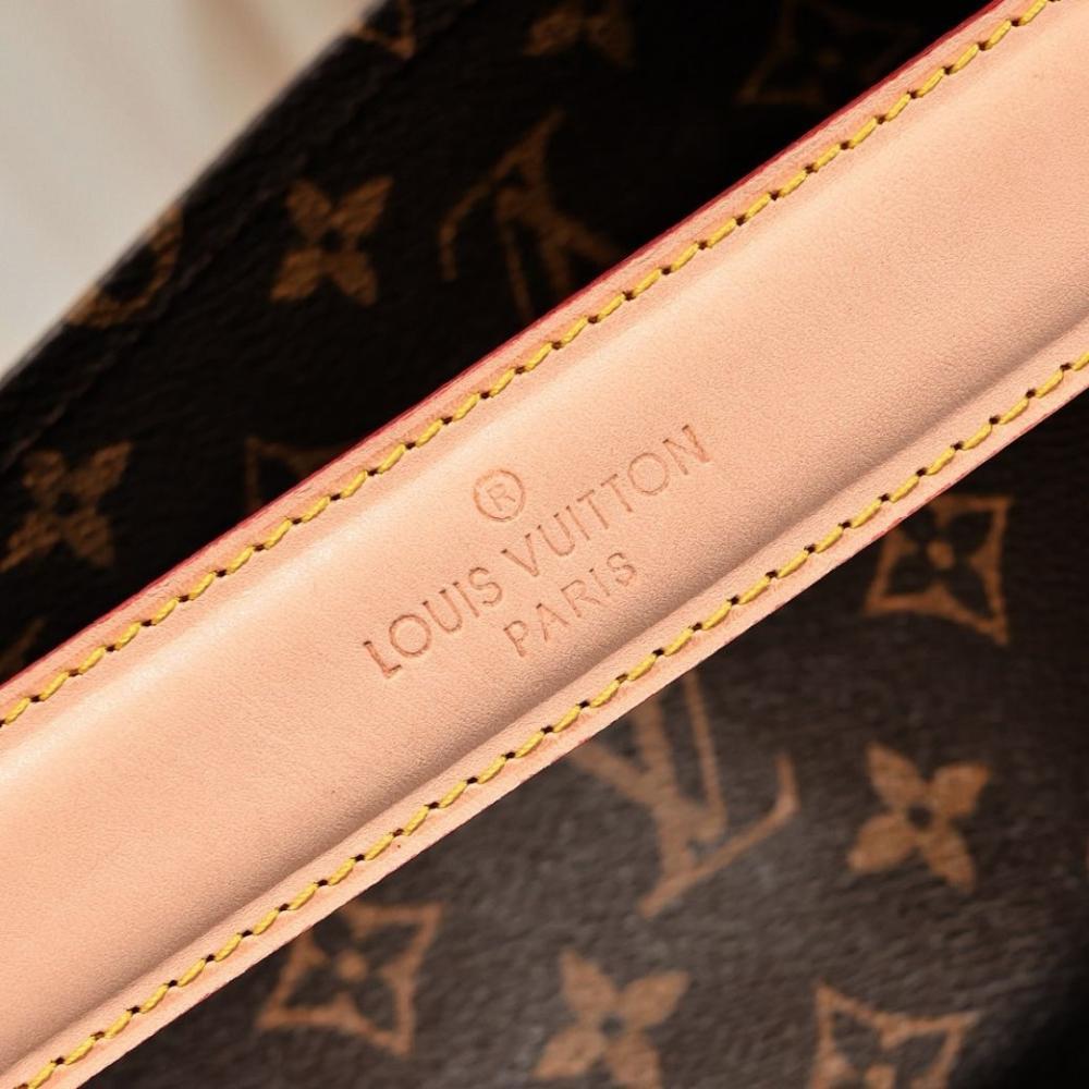 Stylish Premium Crossbody Bag