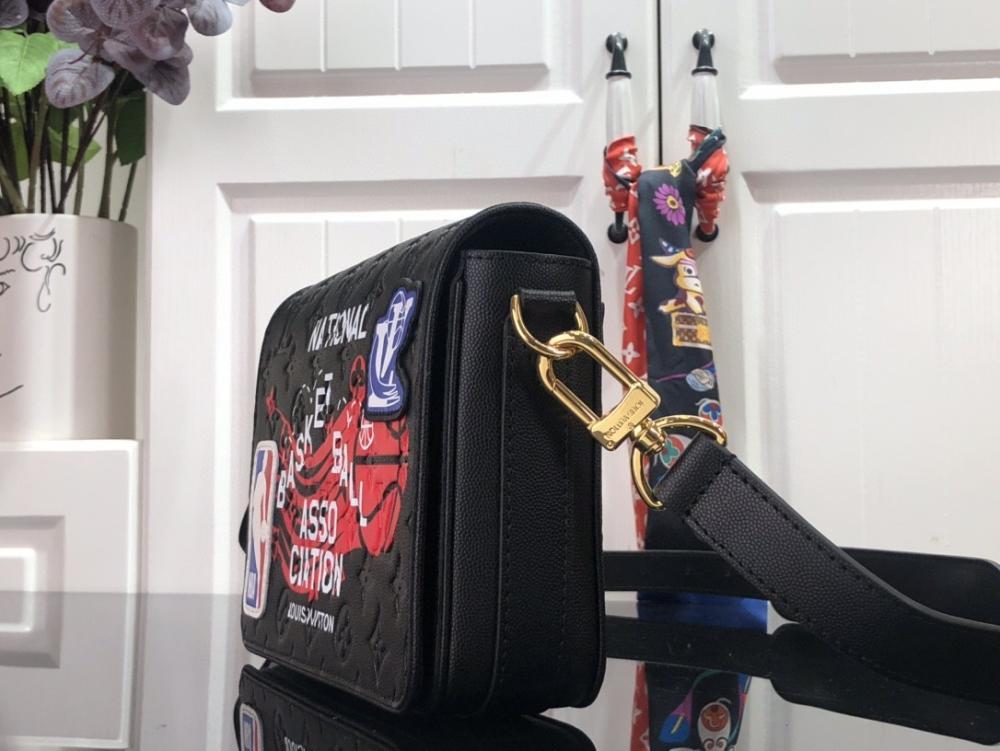 Messenger Bag