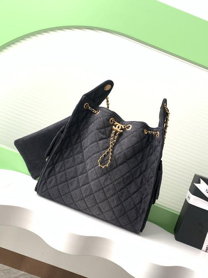 Classic Hobo Bag