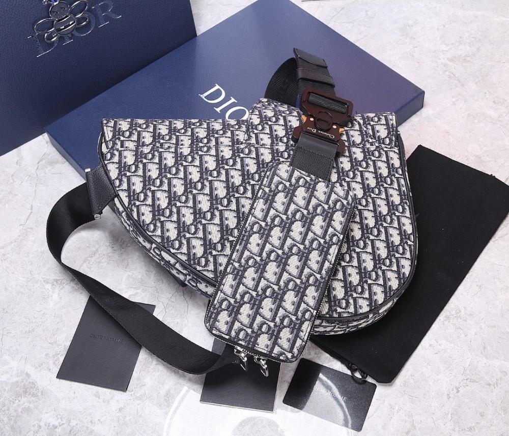Saddle Black Calfskin Crossbody Bag