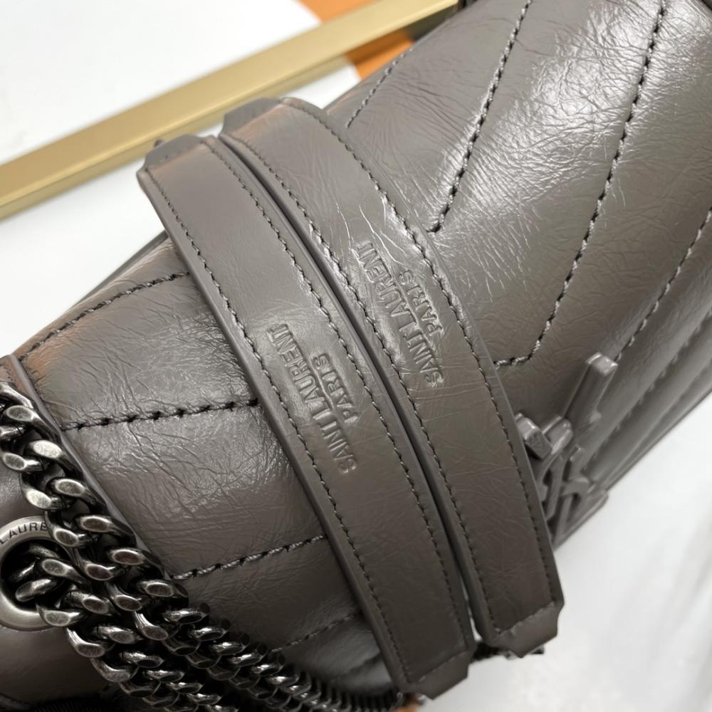 Arco Leather Shoulder Bag