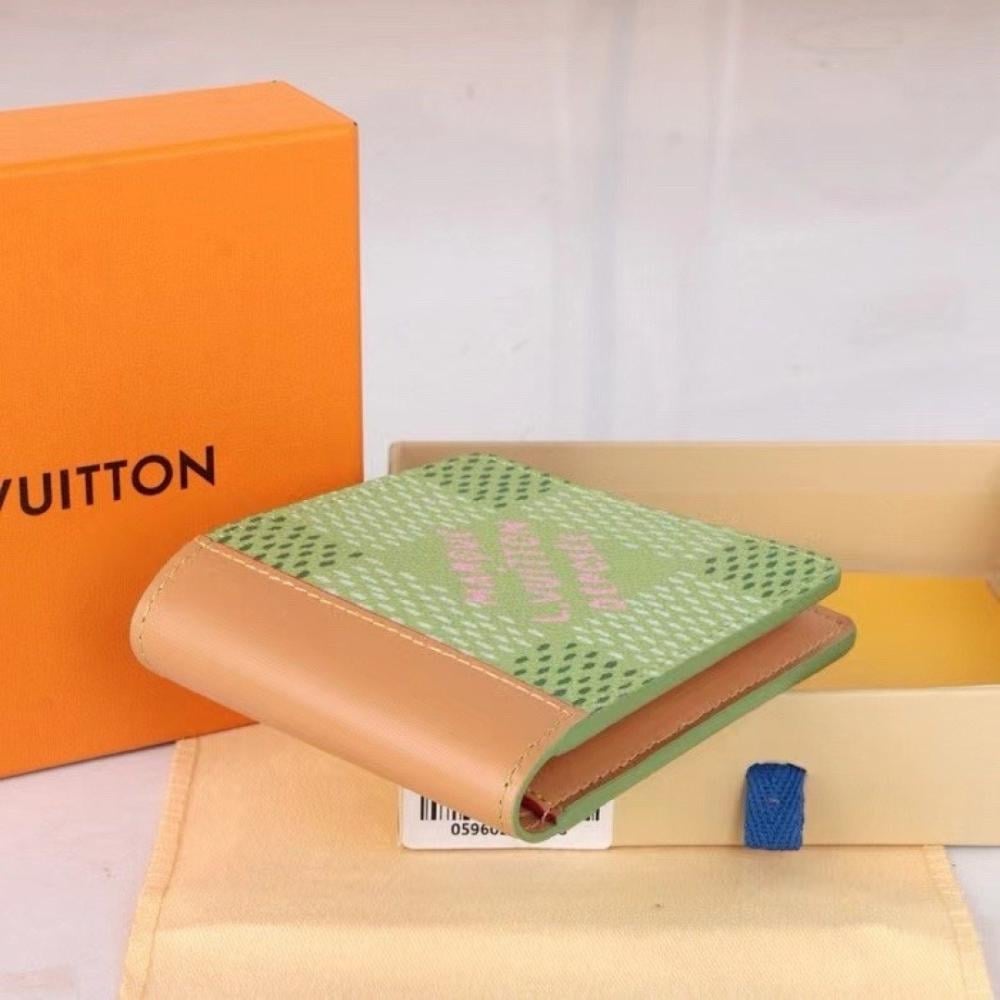 Italian-Inspired Luxury Leather Wallet