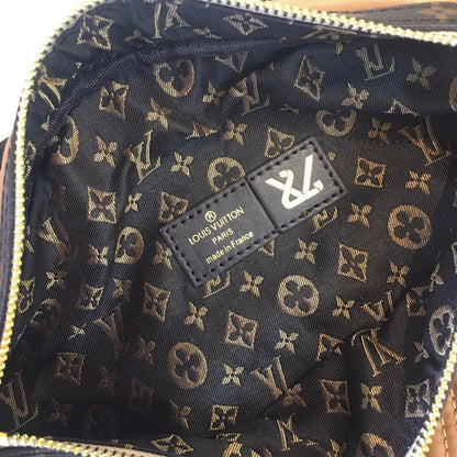 Stylish Refined Embroidered Nylon Shoulder Bag
