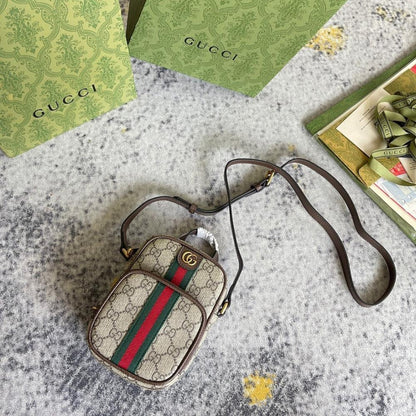Classic Italian-Inspired Shoulder Bag