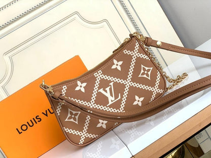 Modern Italian-Inspired Quilted Leather Shoulder Bag