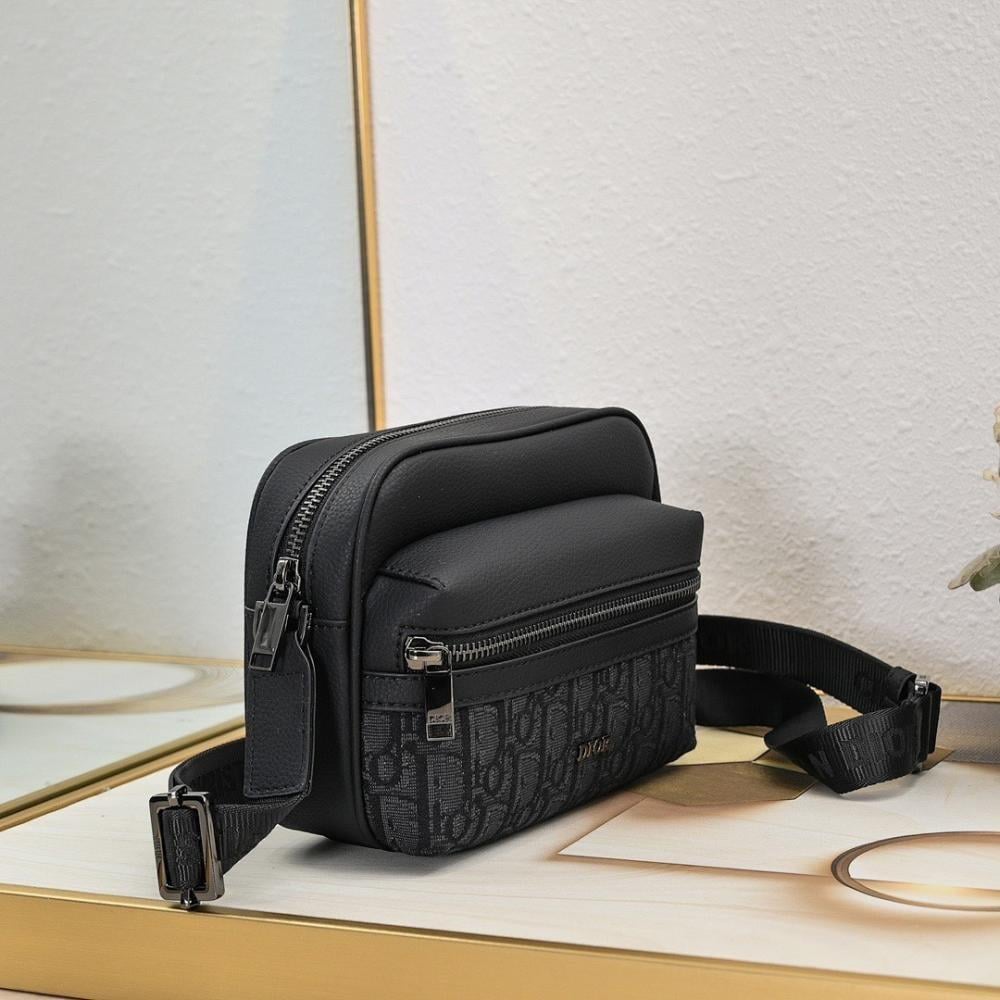 Elegant Refined Top Handle Bag