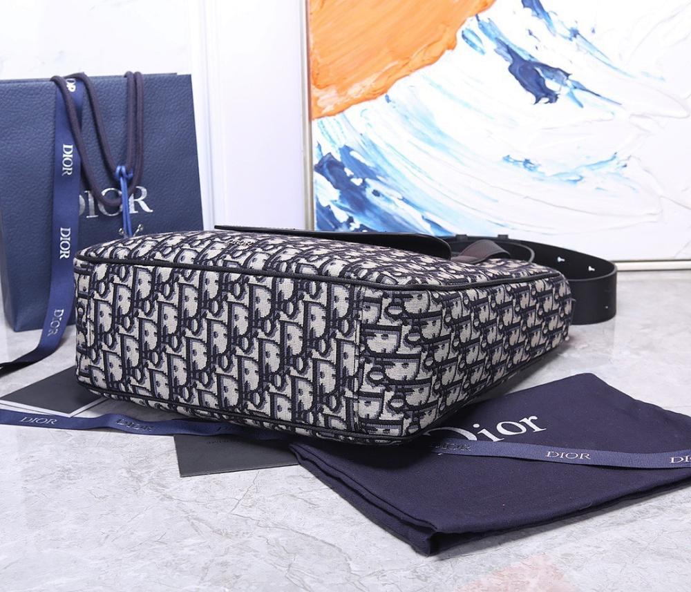 Elegant Premium Black Calfskin Shoulder Bag