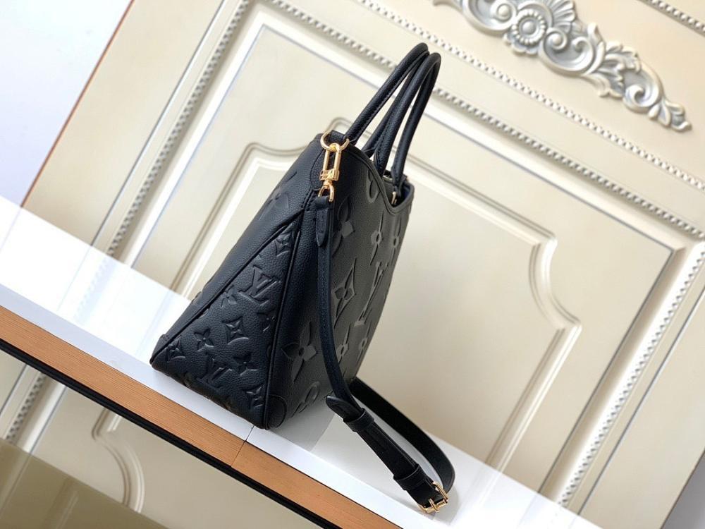 Stylish Leather Bag – Special Edition