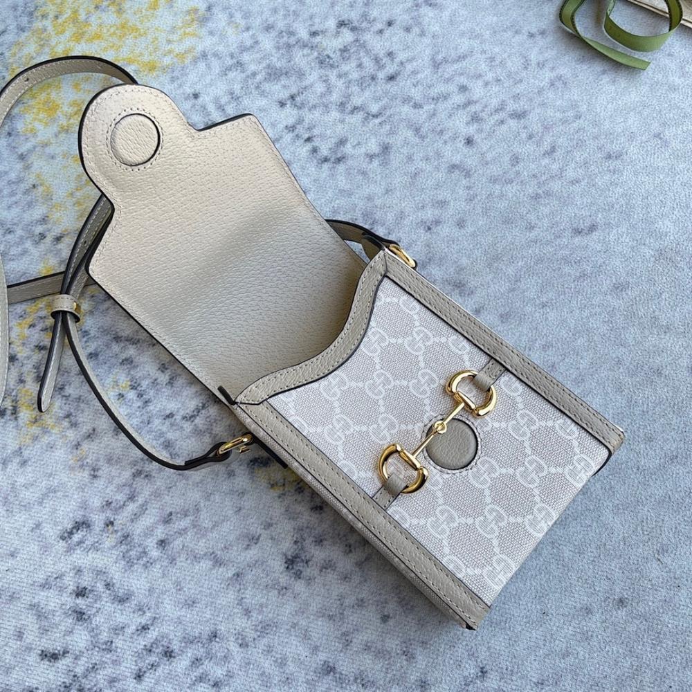 Italian-Inspired Stylish Shoulder Bag