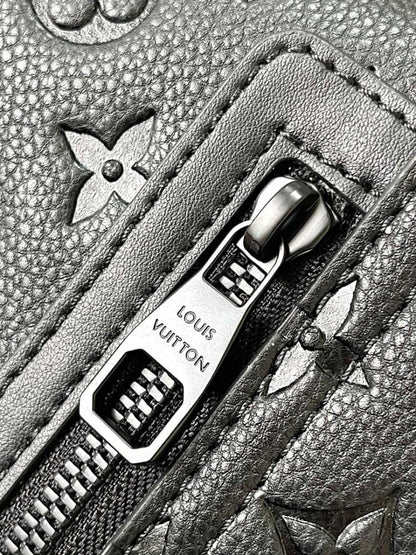 Luxury Woven Leather Shoulder Bag – Limited Edition