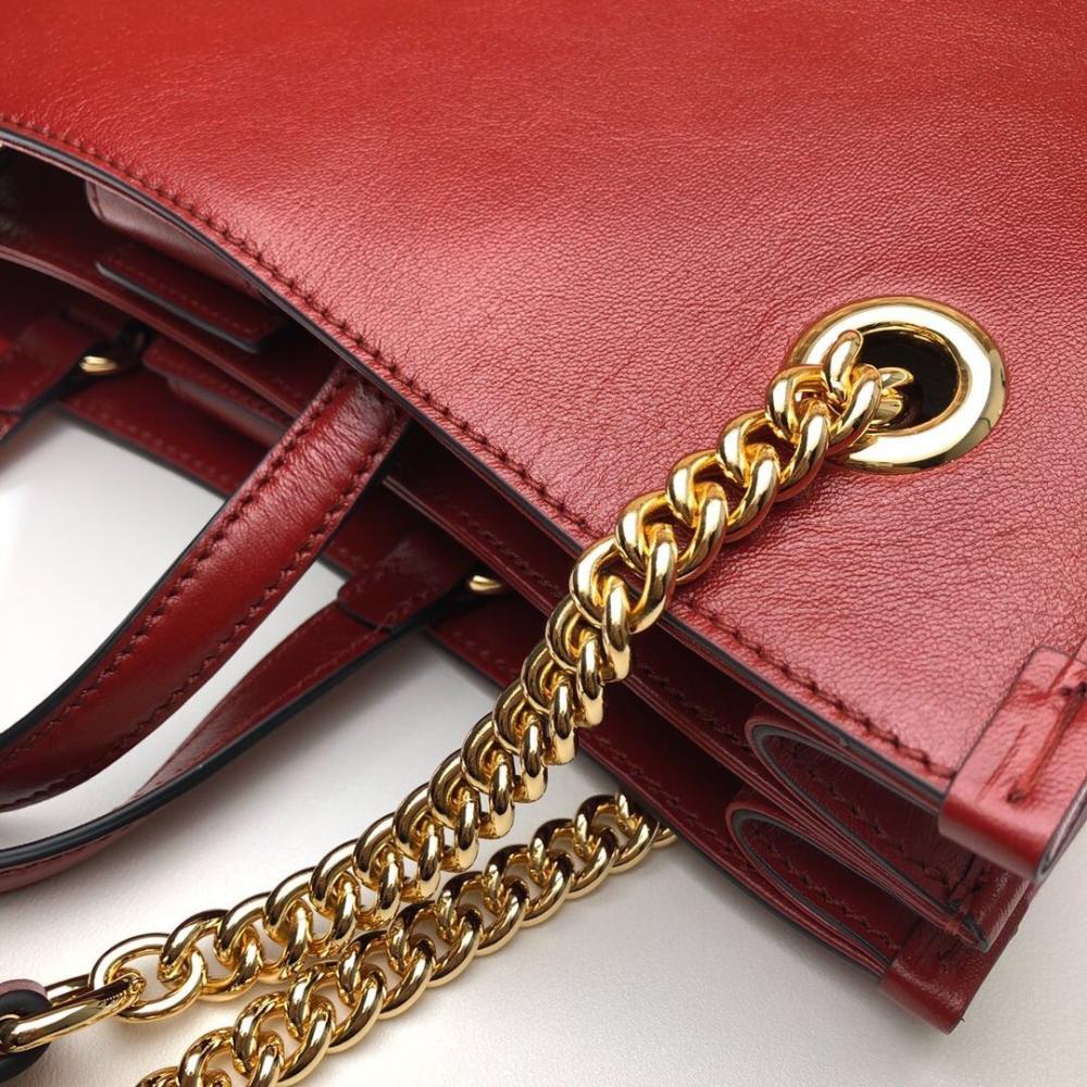 Classic Elegant Shoulder Bag
