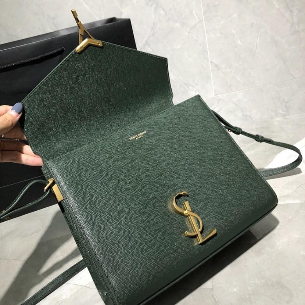 Classic Modern Leather Shoulder Bag