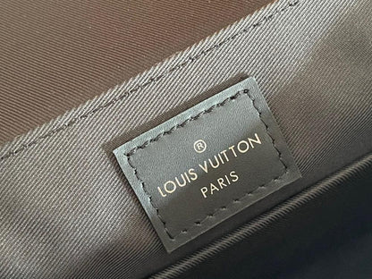 Modern Leather Shoulder Bag – Special Edition
