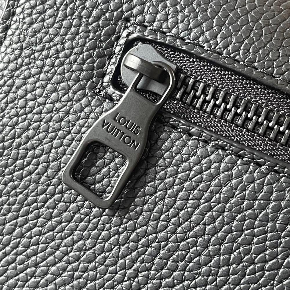 Stylish Refined Quilted Leather Top Handle Bag