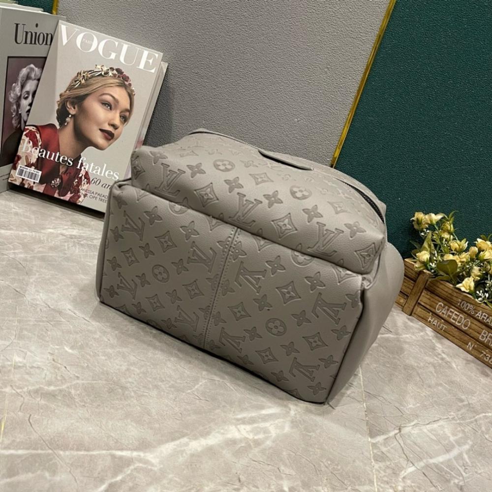 Modern Elegant Leather Bag – Special Edition