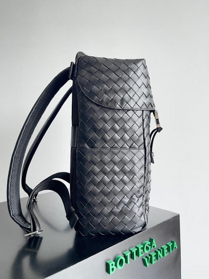 Elegant Premium Quilted Travel Bag