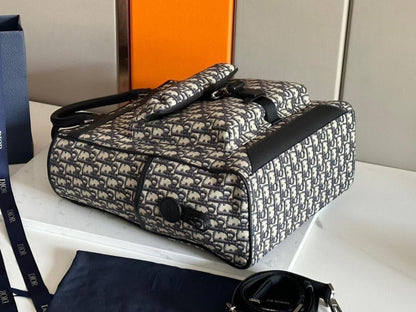 Elegant Refined Beige Jacquard Shoulder Bag