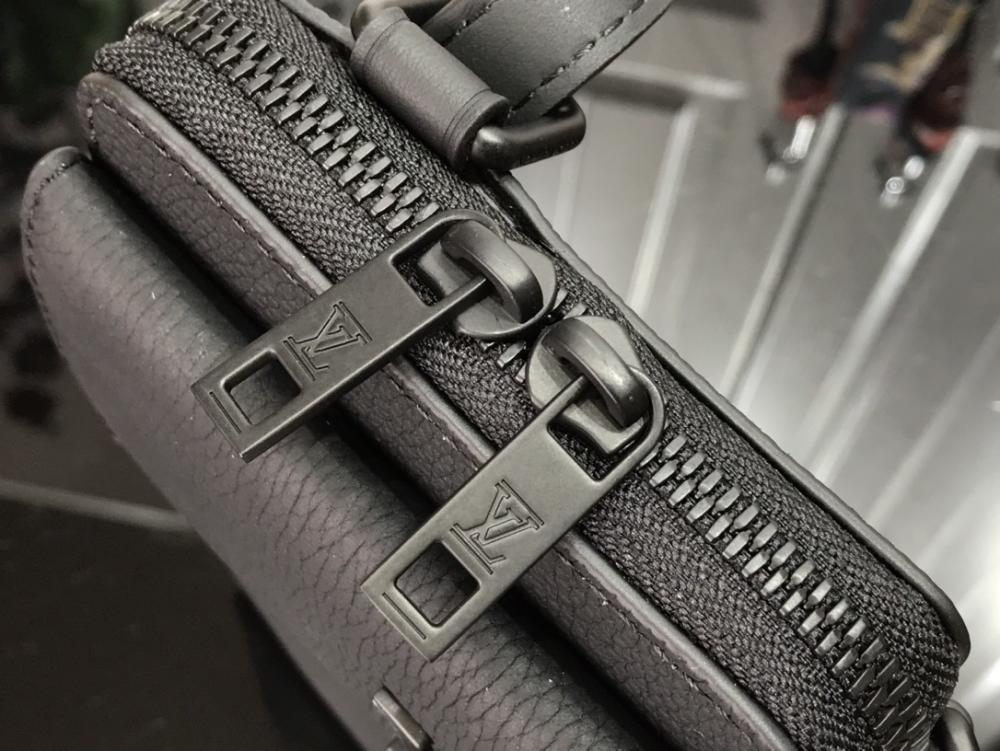 Elegant Leather Wallet
