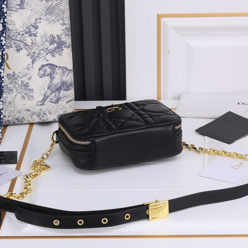 Elegant Refined Calfskin Shoulder Bag