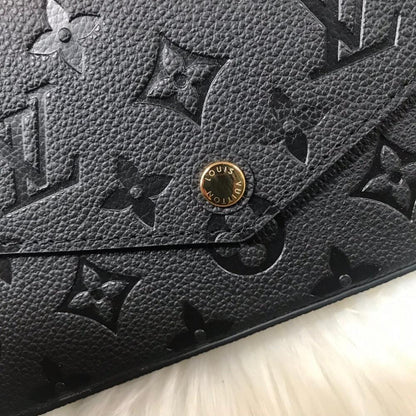 Elegant Stylish Gold Leather Wallet