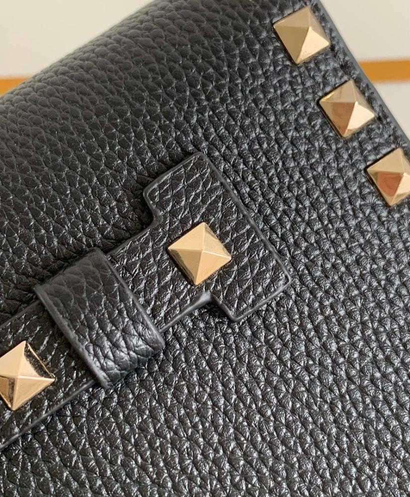 Italian-Inspired Stylish Leather Shoulder Bag