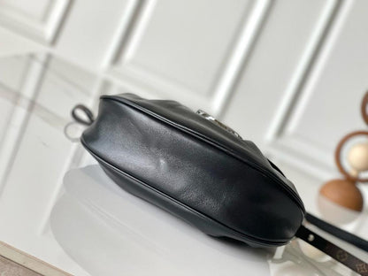 Italian-Inspired Luxury Black Leather Shoulder Bag