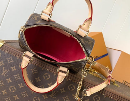 Classic Italian-Inspired Bag