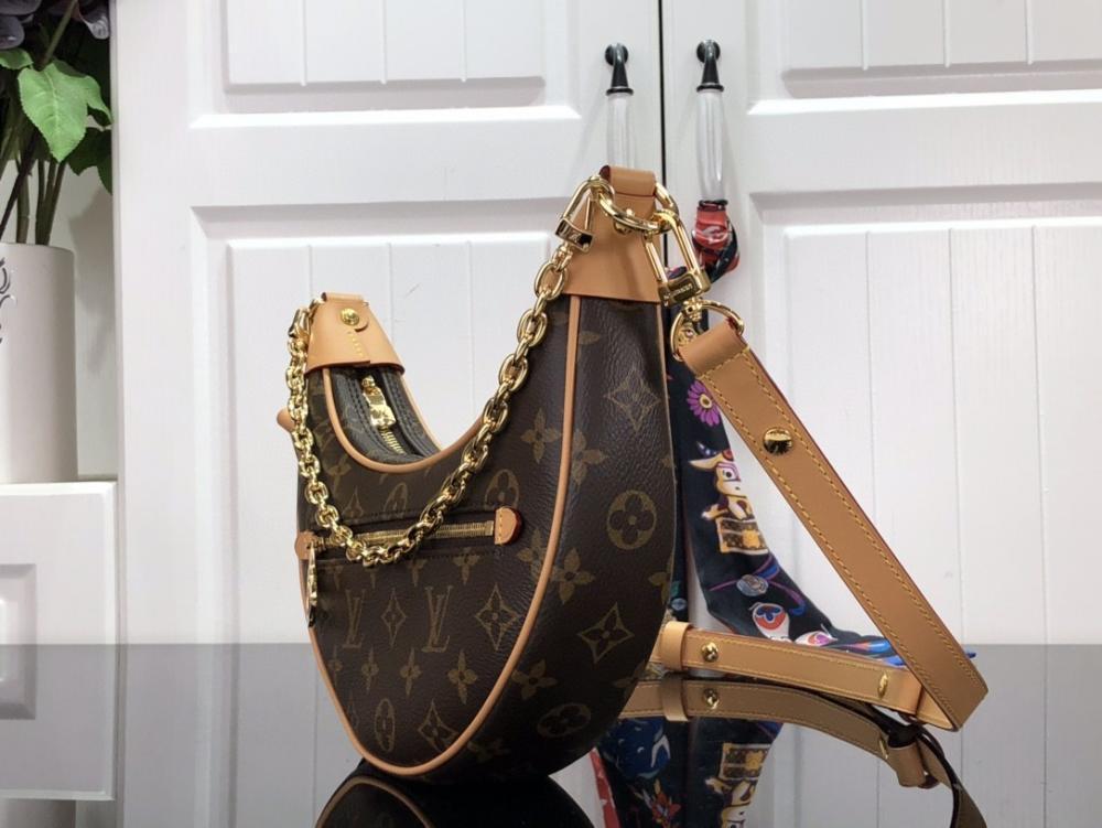Shoulder Bag