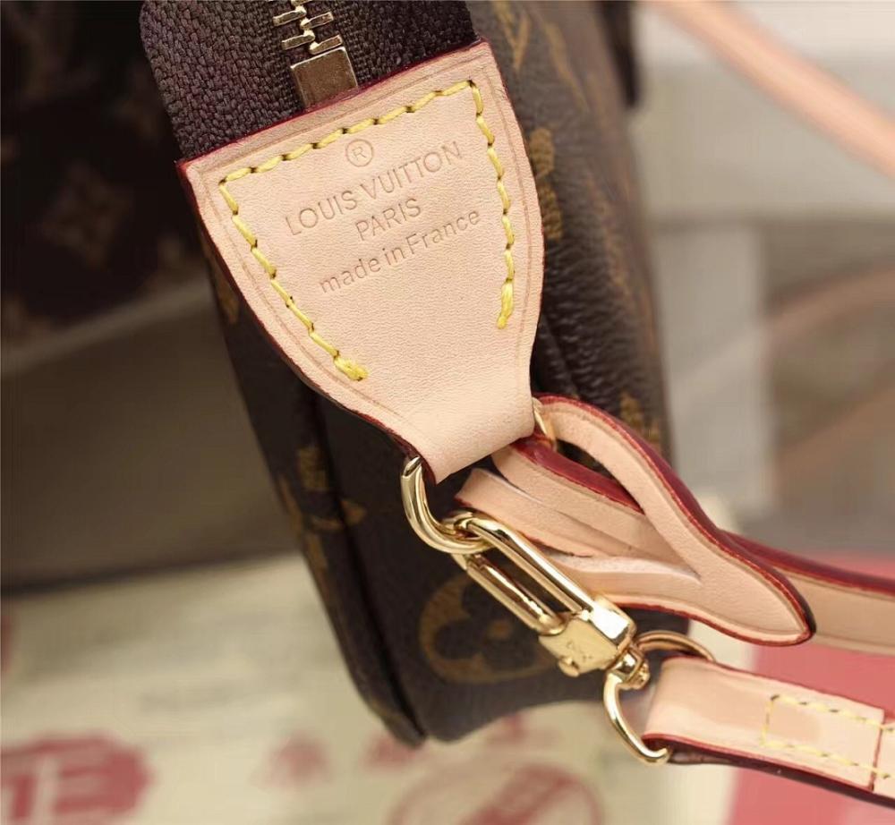 Modern Stylish Crossbody Bag