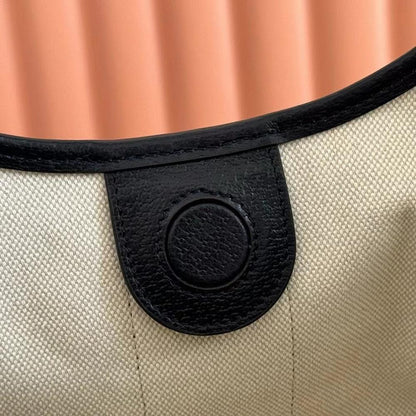 Modern Refined Top Handle Bag