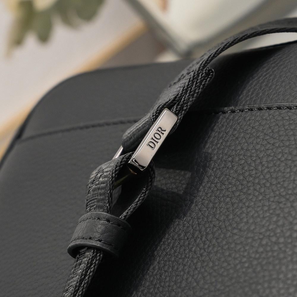 Elegant Refined Top Handle Bag