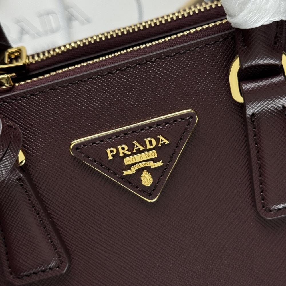 Gold Leather Shoulder Bag