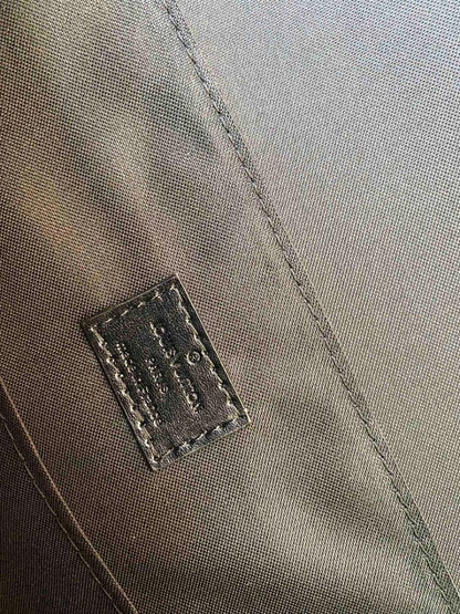 Elegant Leather Shoulder Bag – Special Edition