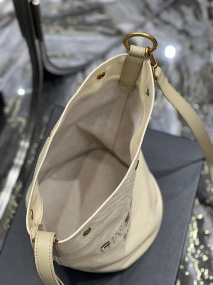 Stylish Refined Leather Shoulder Bag