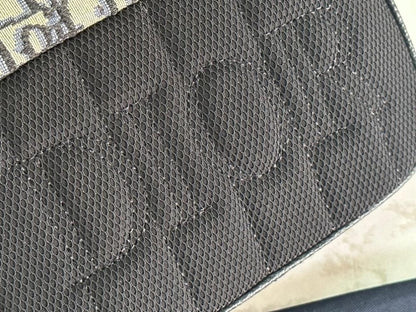 Modern Refined Black Quilted Jacquard Shoulder Bag