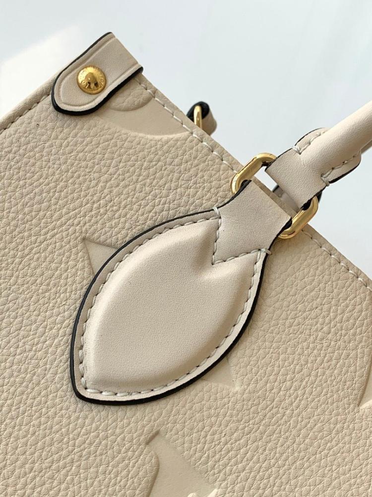 Modern Elegant Leather Shoulder Bag
