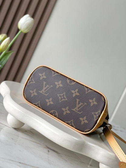Modern Stylish Leather Shoulder Bag