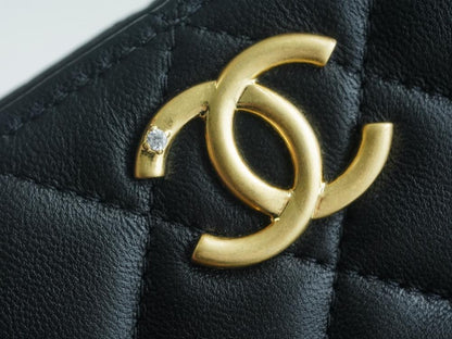 Elegant Shoulder Bag