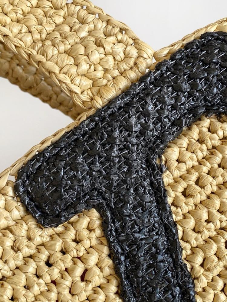 VLogo Signature Raffia Shoulder Bag